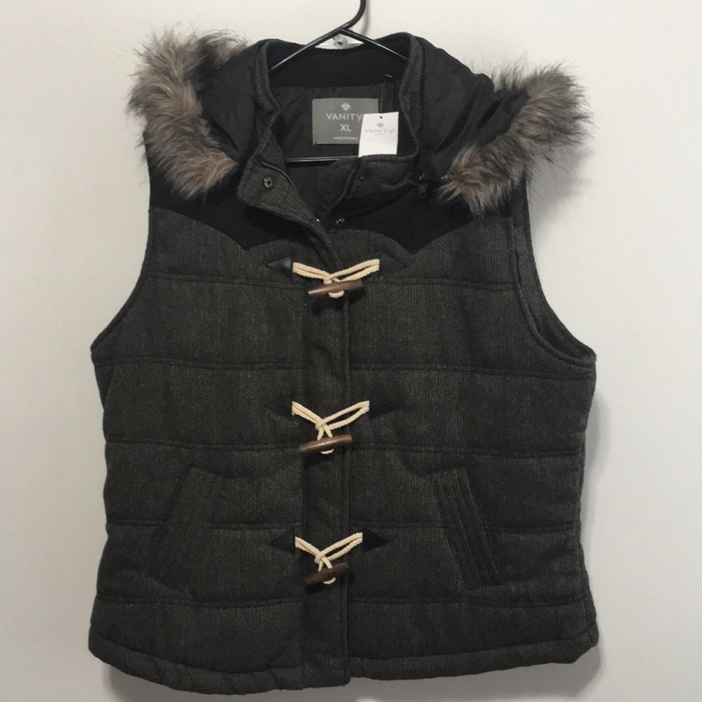 Vanity XL Faux Fur Vest NWT